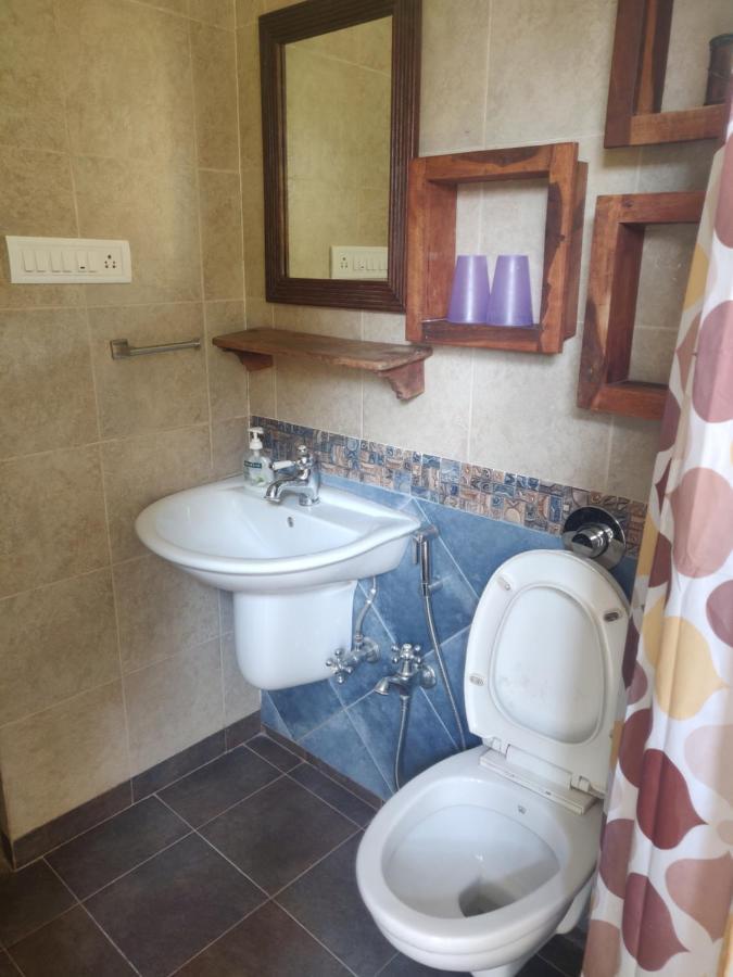 Aquavista @ Casa Philomena Apartment Calangute Ngoại thất bức ảnh